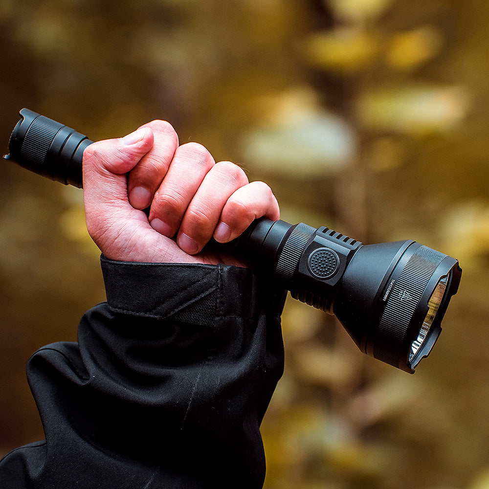 Long Range LED Torch - 1000m Beam